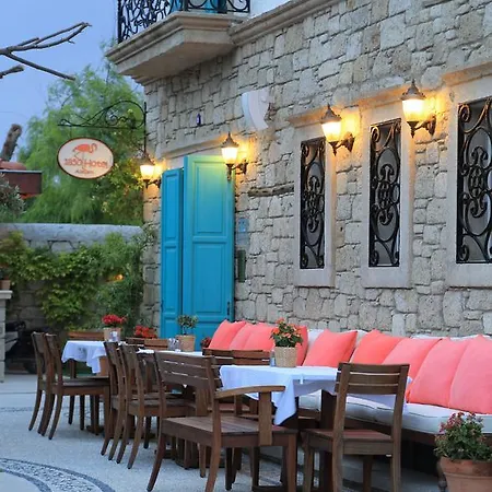 1850 Hotel 3*