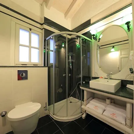 1850 Hotel 3*